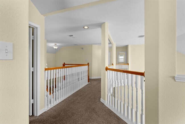 Building Photo - 6007 Marble Hollow Ln