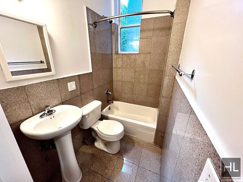 Building Photo - AMSTERDAM AVENUE