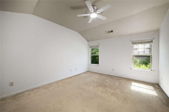 Building Photo - 1798 Oakbrook Lane, 8