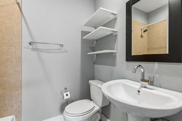 Building Photo - 3930 Bowser Ave