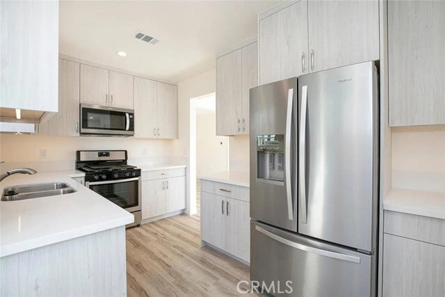 Building Photo - 1606 Bel Aire Dr