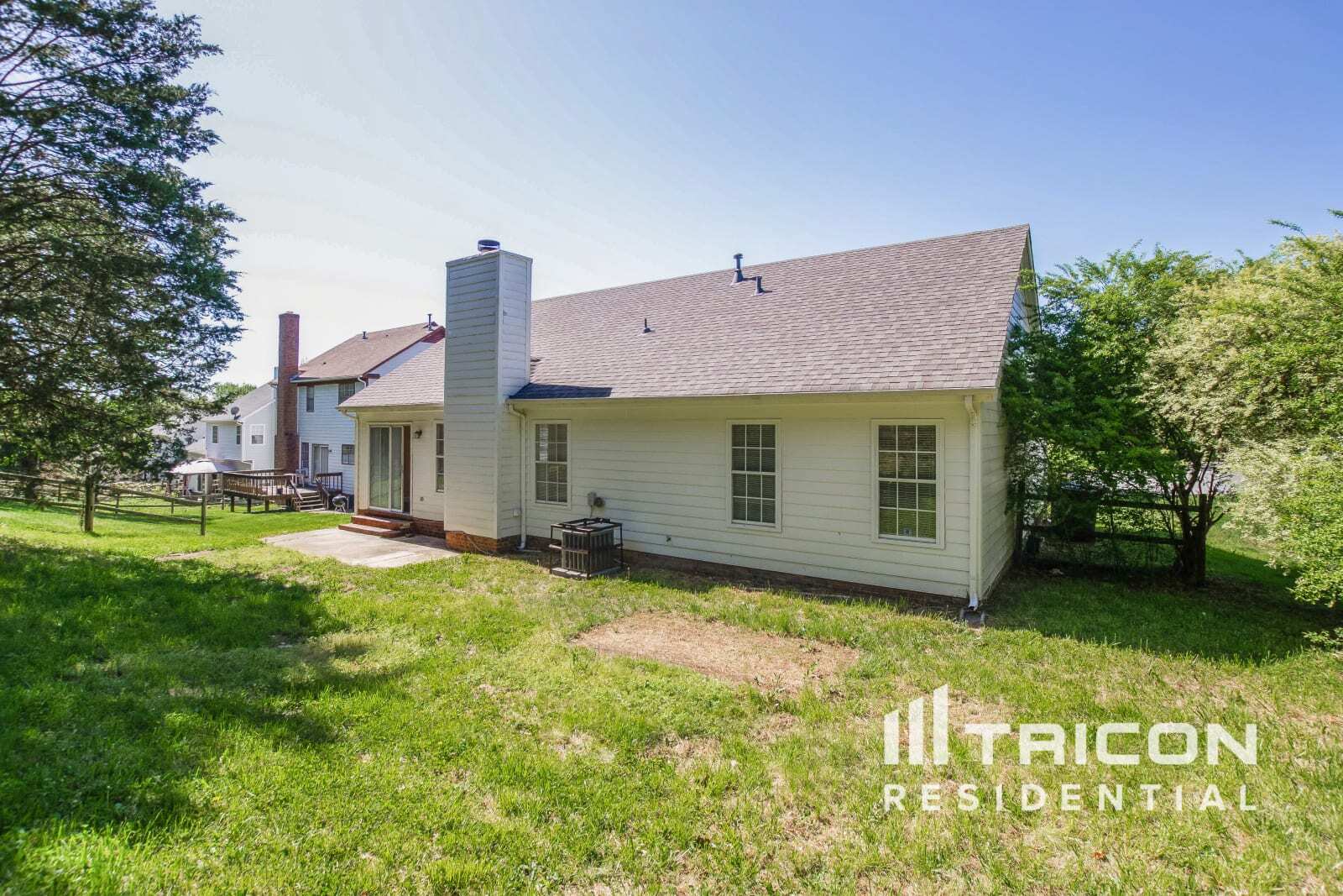 Building Photo - 3226 Twin Falls Ln