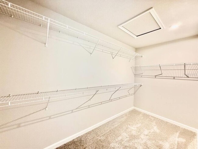 Building Photo - 1156 Crk Vly Ct