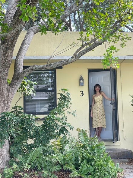 Building Photo - 1130 N Federal Hwy