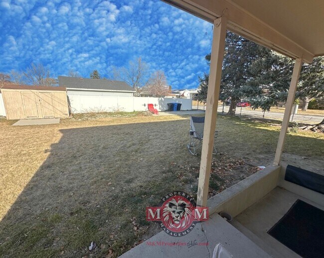 Building Photo - 2332 W 6200 S