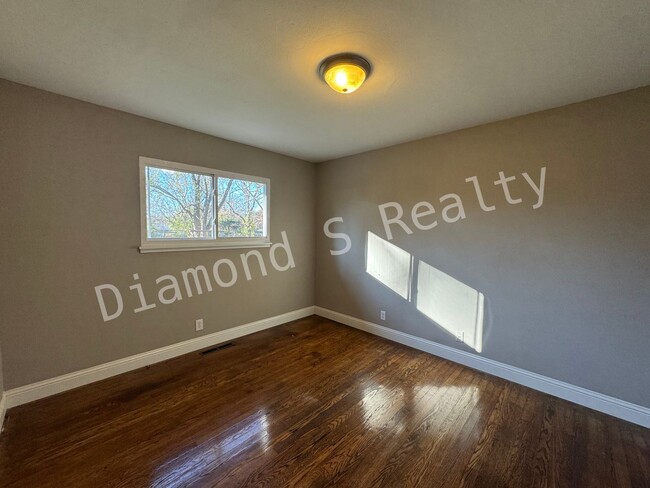 Building Photo - MOVE IN SPECIAL:  $200 OFF FIRST MONTHS' RENT