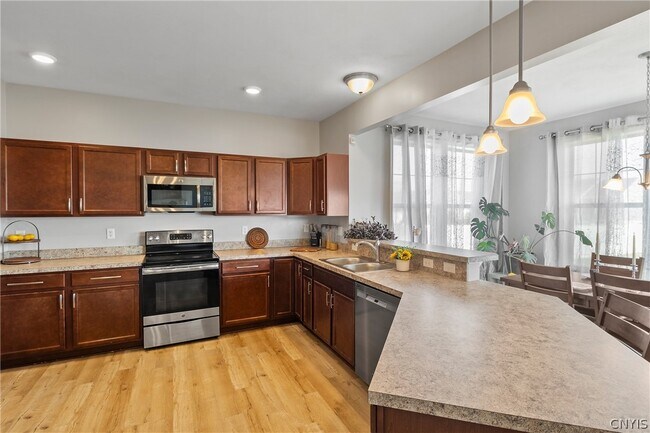 Building Photo - 4809 Lepinske Farm Pl