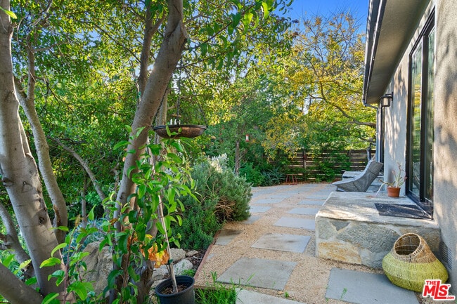 Building Photo - 20784 Medley Ln