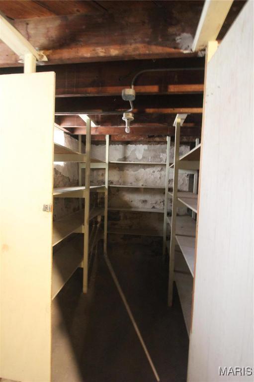 Building Photo - 5021 Oleatha Ave