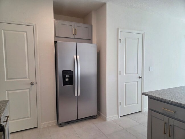 Building Photo - Brand New Townhome in The Sanctuary