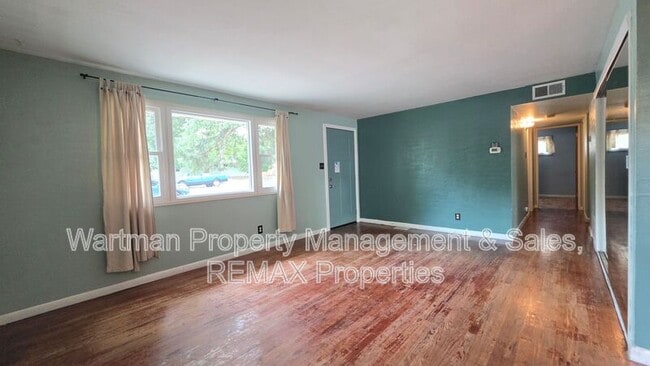 Building Photo - 2524 N Farragut Ave
