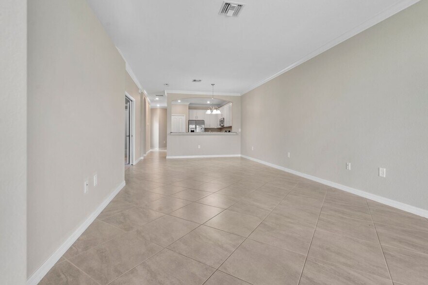 Building Photo - 4264 Lemongrass Dr