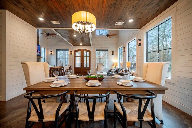 Building Photo - 295 Apple Rdg Ln