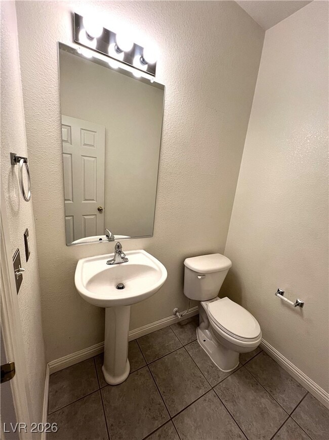 Building Photo - 9145 Murmuring Tide Ave