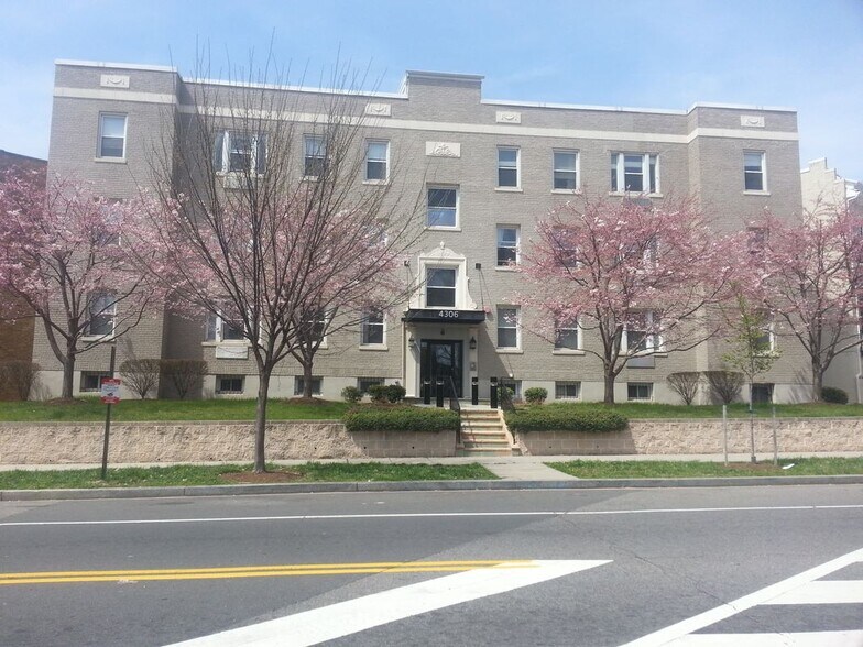 Building Photo - 4306 Arkansas Ave NW