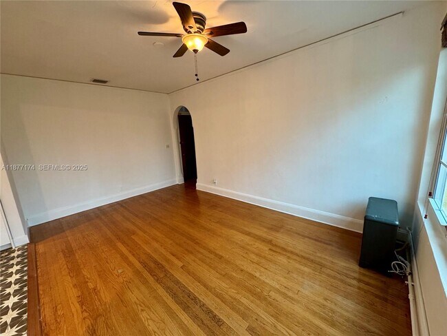 Building Photo - 3224 Biscayne Blvd