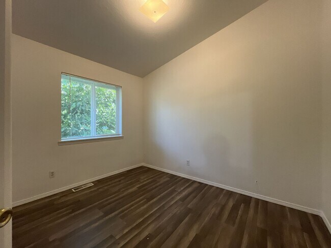 Building Photo - 12303 SE Holgate Blvd