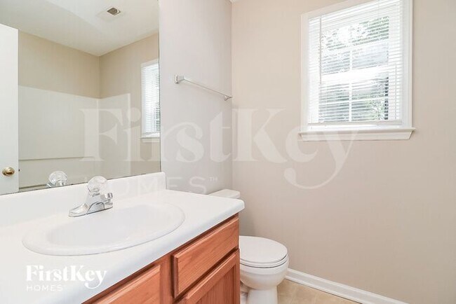 Building Photo - 25 Merrimar Ct