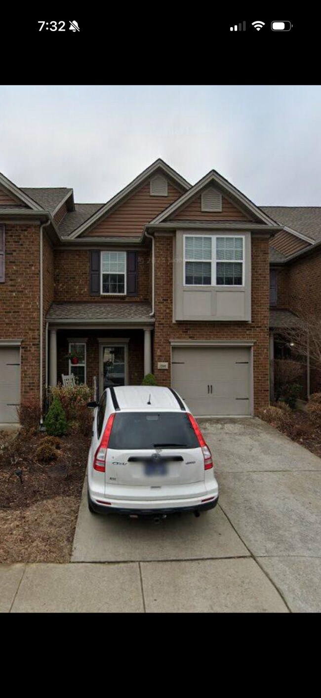 Building Photo - 1506 Hamden Dr