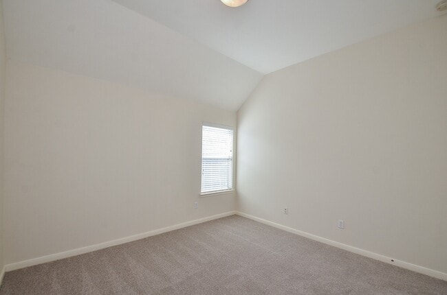Building Photo - 5218 Lacey Oak Meadow Dr