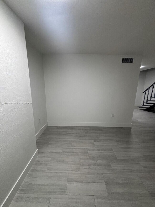 Building Photo - 1799 SW 36th Ave