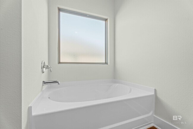 Building Photo - 10464 Winning Colors Trl