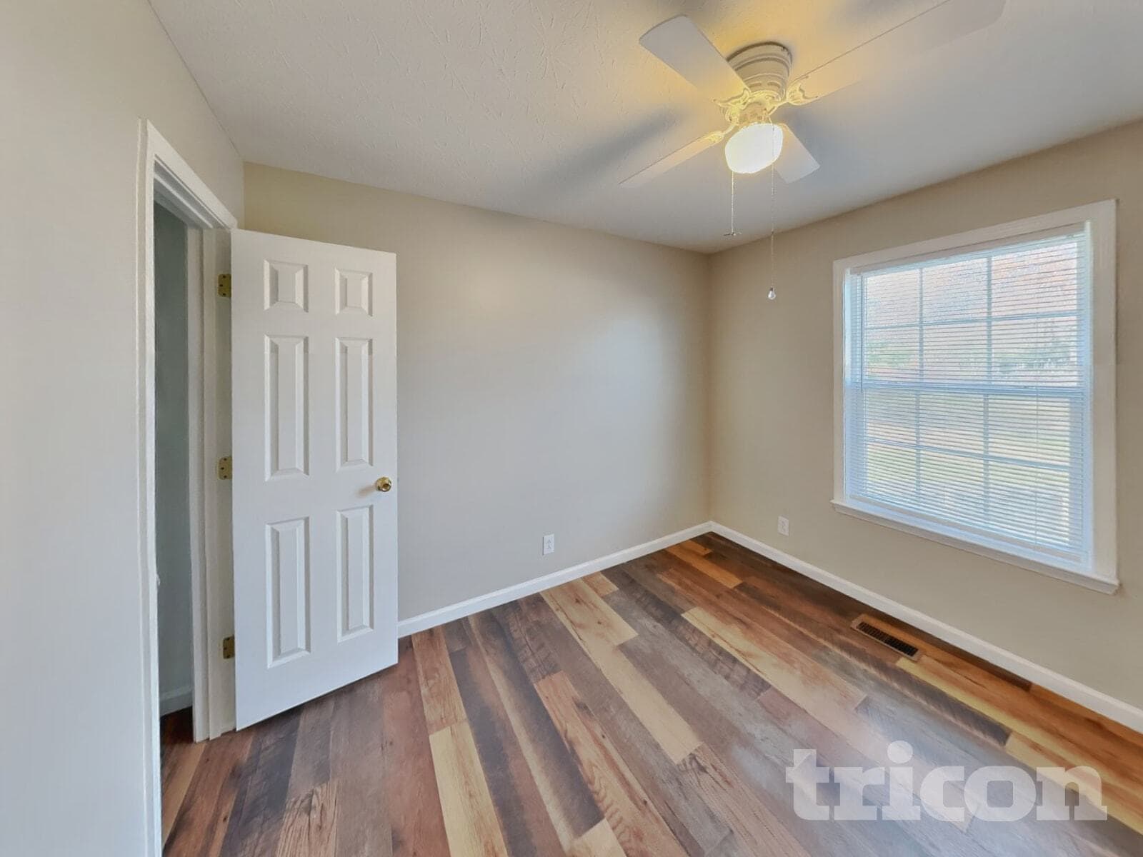 Building Photo - 1150 E 17th Ave