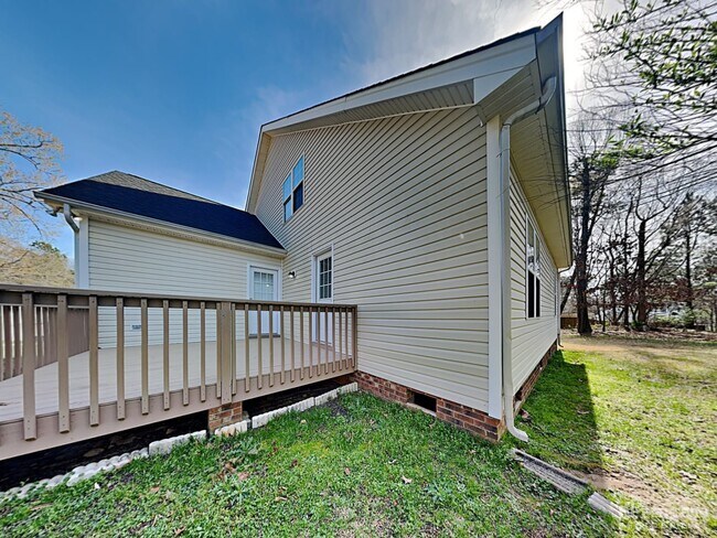 Building Photo - 125 Ashton Ct