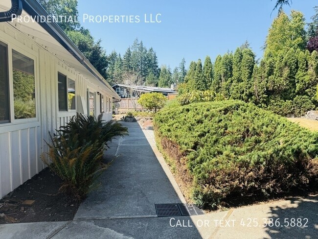 Building Photo - 3002 162nd Pl SE