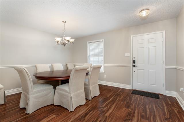 Building Photo - 9913 Thomas Jefferson Dr