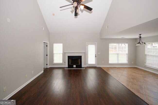 Building Photo - 7000 Lunar Blue Way