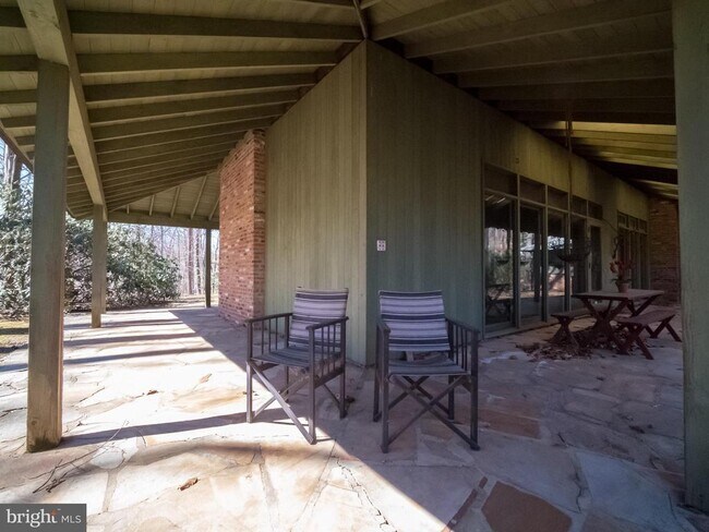 Building Photo - 4313 Woodlark Dr