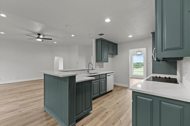 Building Photo - 2517 Hayley Dr
