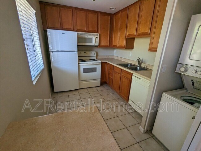 Building Photo - 4354 N 82nd St