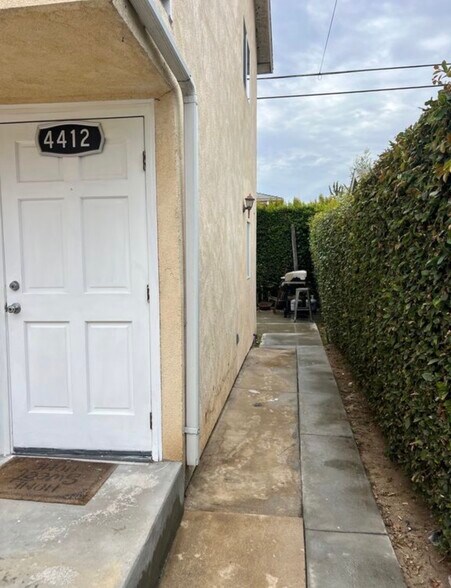 Building Photo - 4412 Russell Ave