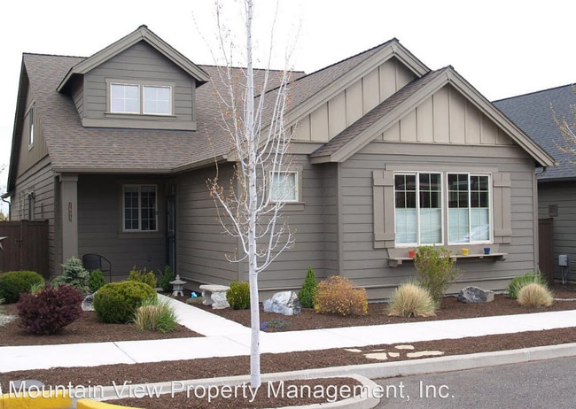 Primary Photo - 3 br, 3 bath House - 2895 SW Yew Park Lane