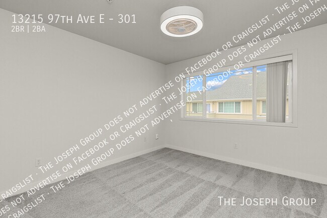 Building Photo - 13215 97th Ave E