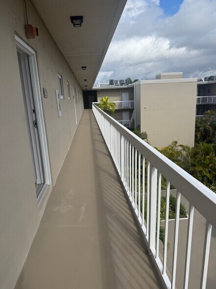 Building Photo - 7701 Camino Real