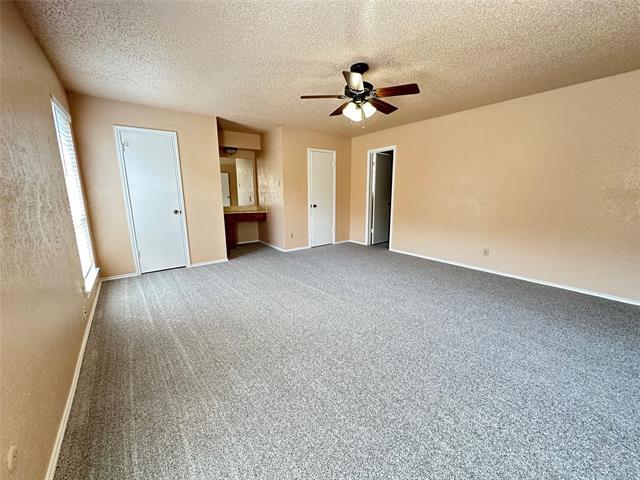 Building Photo - 638 Grinnell Dr