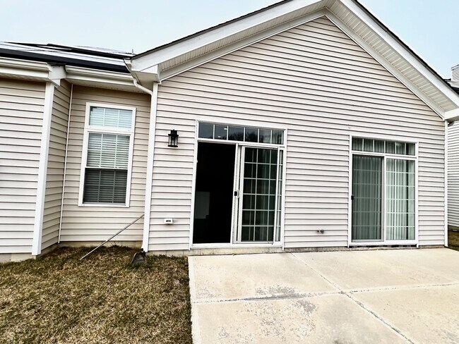 Building Photo - 110 Samjan Cir