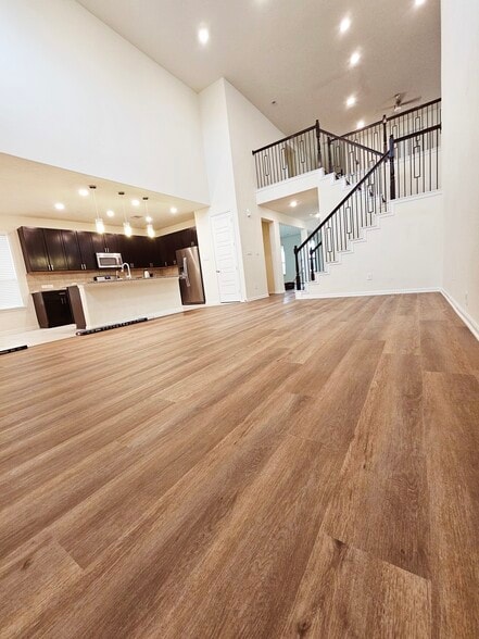 Building Photo - 8023 Cheyenne Hills Trl
