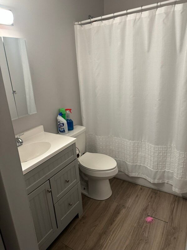 Building Photo - 1523 Robin Rd