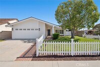 Building Photo - 8822 Bellshire Dr