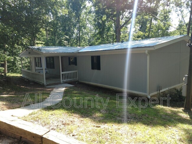 Building Photo - 193 Westmoreland Rd