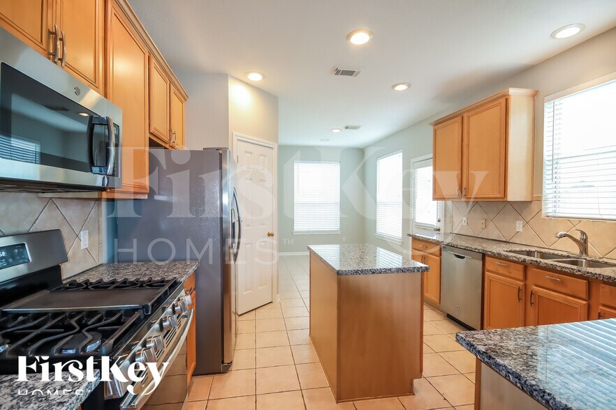 Building Photo - 15327 Wild Timber Trail