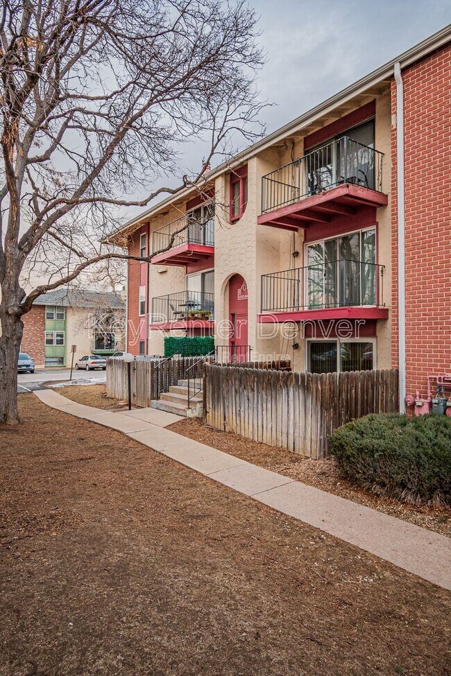 Building Photo - 12133 N Melody Dr