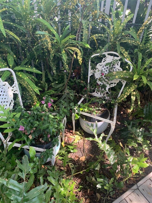 Building Photo - 1600 Michigan Ave