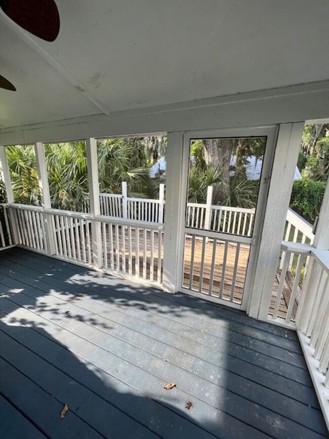 Building Photo - Downtown Beaufort House for Rent