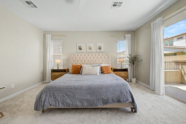Building Photo - Upgraded 4 bedroom home in Skye Canyon gated community!