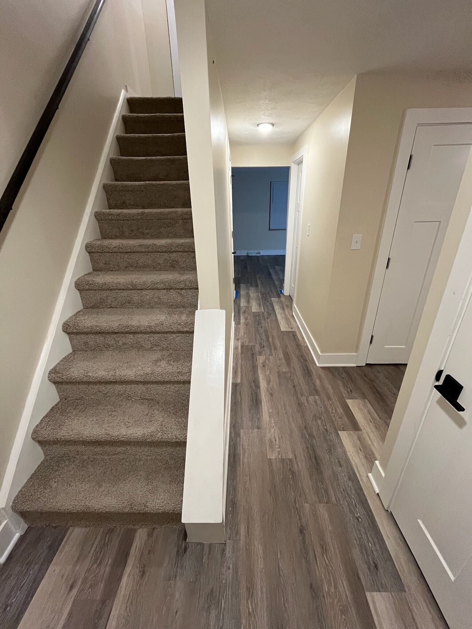 Entryway - 577 Pine Line Dr